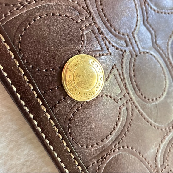 Coach wallet / wristlet signature Hampton in mocha / coffee / chocolate brown - Picture 2 of 10